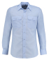 Preview: Zu sehen ist das geradlinig geschnittene hellblaue langarm Diensthemd aus 100% Baumwolle.